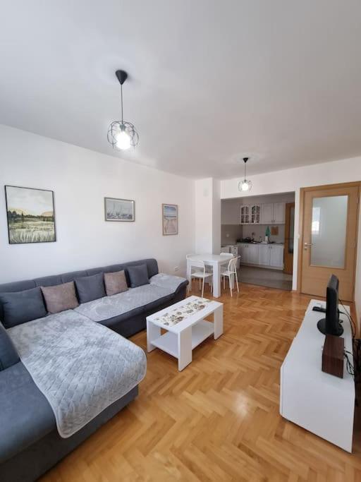 Mina Apartment Budva